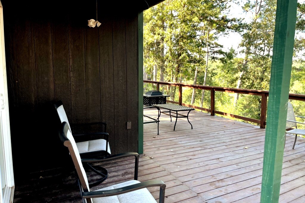 Balcony image 2