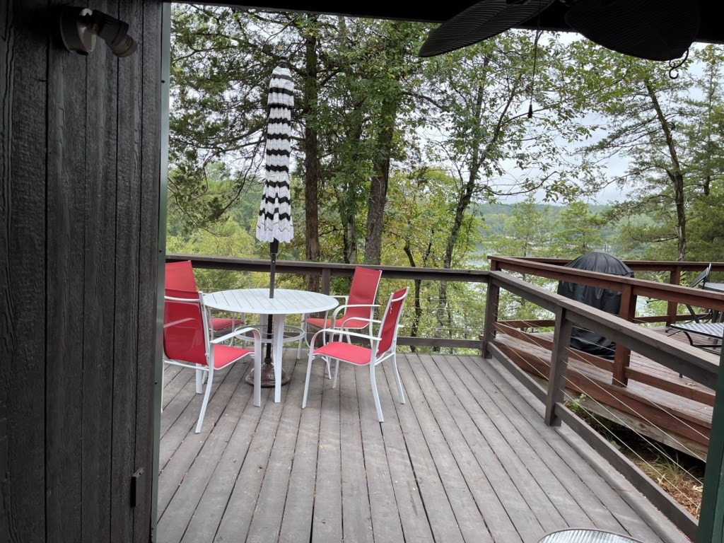Deck image 1
